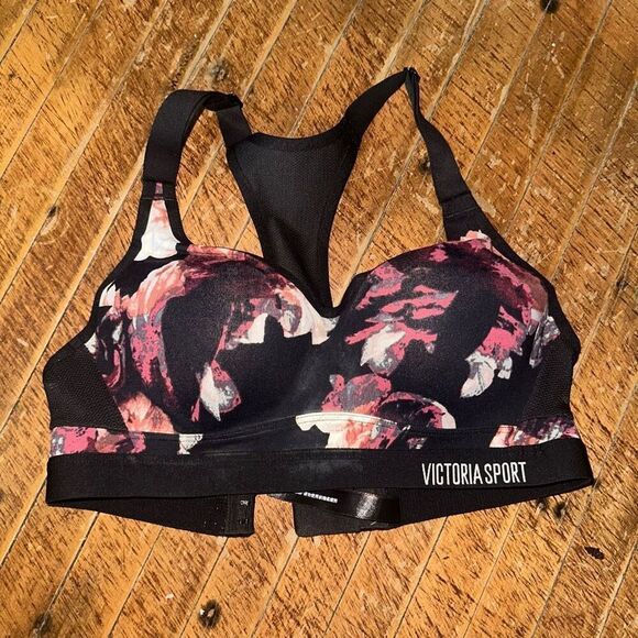 Victoria’s Secret Sport Incredible Athleisure high impact 32B bra - Picture 1 of 3